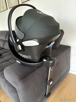 Autosedačka Cybex + isofixová základna - 2