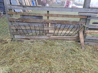 Krmitko pro ovce a kozy - 2