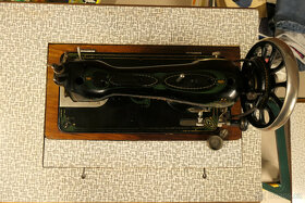 Prodám šicí stroj VERITAS - 2