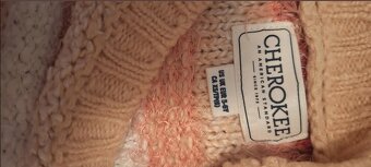 Dívčí svetříky - 2