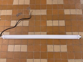 LED prachotěsné svítidlo 120 cm - 2