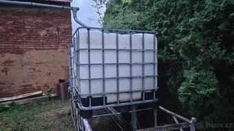 Ibc kontejnery na vodu 1000l - 2