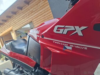 Kawasaki GPX 600 R - 2