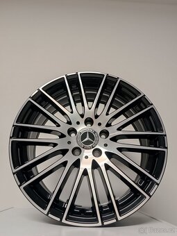 Mercedes R18 - 2