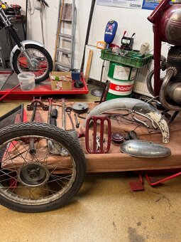 Jawa 250 Pérák - 2