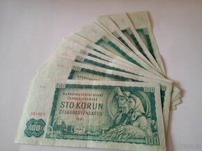 BALIČEK 100 KUSŮ BANKOVEK 100 KČS 1961, POUZE VZÁCNĚJŠÍ SÉRI - 2