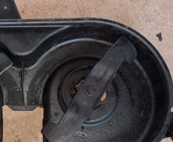 Sečení MTD CUB CADET 92 cm - 2