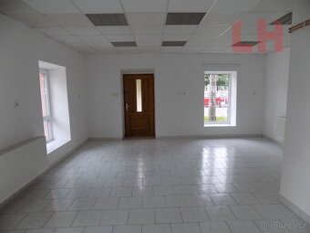Pronájem komerčního prostoru 42 m2, Dolní Benešov - 2