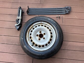 SET Rezerva-Držák-hever-VW Multivan T5 T6-T6.1 - 2