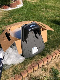 Robotická sekačka Husqvarna Automower 105 - 2