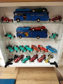 Modely Dinky a Corgi - 2