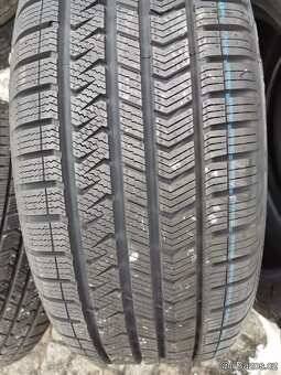 235/50/19 celoroční pneu VREDESTEIN a CONTINENTAL 235/50 R19 - 2