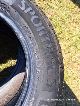 2x Letní pneu 205/60 R15 - 2