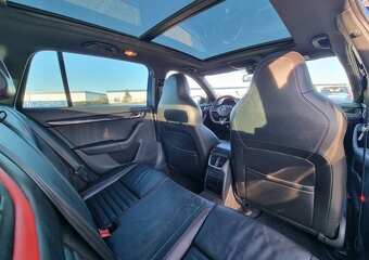 Škoda Octavia, ŠKODA OCTAVIA 3RS COMBI 2.0TDI - 2
