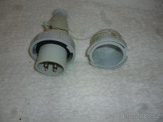 Vidlice 400V/16A/4P/6h SEZ CVG 1643 - 2