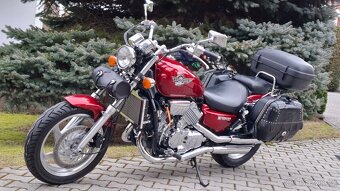 Honda VF 750 C Magna - 1. majitel, Top stav - 18.000 km - 2
