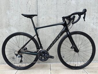 Silniční kolo Giant DEFY M/L 177-187cm Carbon - 2