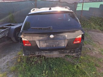 Náhradní díly pro auta BMW E60/E61 - 2