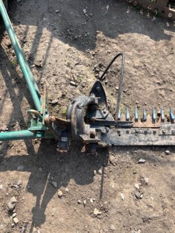 Prodám boční kosu na ZETOR25A nebo K - 2