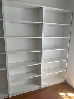 Knihovny IKEA - 2