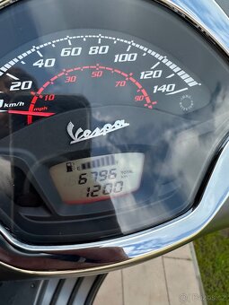 Vespa 125 GTS - 2