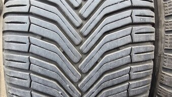 Letní pneu 215/55/17 Michelin - 2