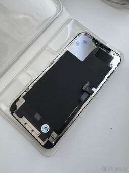 iPhone 12 Pro Max displej - 2
