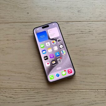 ZÁNOVNÍ APPLE IPHONE 15 PRO MAX 1TB,BÍLÝ TITAN,BATERIE 100% - 2