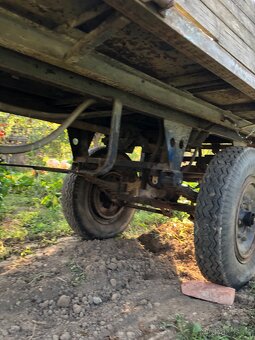 Prodám vlek za traktor 5t bez spz a tp - 2