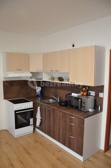 🏡 Pronájem bytu 2+kk • 50 m² • Bělá pod Bezdězem - 2