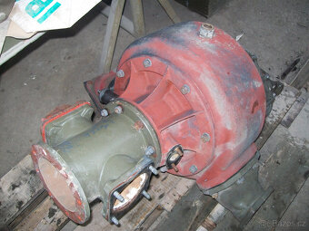 tatra 148 cas 32 vodní čerpadlo hasič - 2