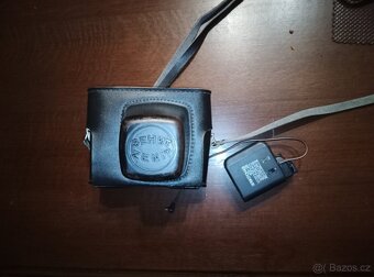 Zenit E s objektivem - 2