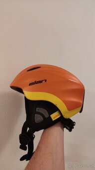 Dětská lyžařská helma vel. 48-52 - 2