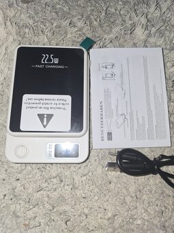 MagSafe bezdrátová powerbanka 10000mAh 22,5W USB-C rychlé na - 2