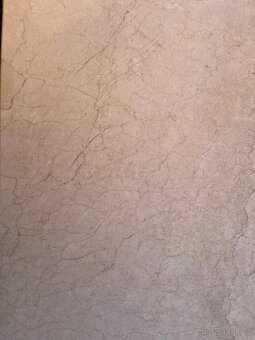 Kamenný parapet - 2