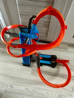 HotWheels dráha - 2