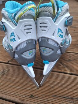 Rostoucí lední brusle FILA - 2