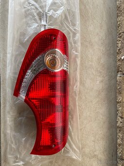 Zadní světlo na karavan Hobby - 2