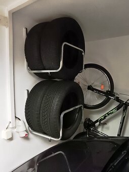 Držák na pneumatiky - 2