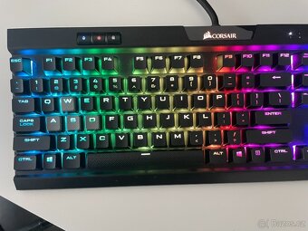 Corsair Gaming K70 RGB MK.2 - Cherry MX Silver - 2