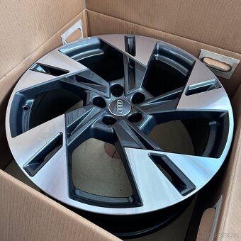 5x112 R20 9J ET38 Audi grey polished - 2