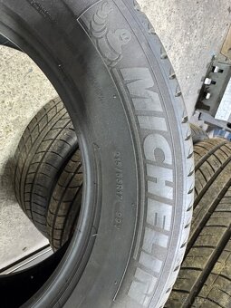 215/65/17 Letní pneu Michelin - 2