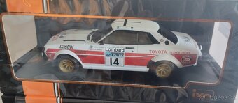 Model Toyota 1/18 - 2