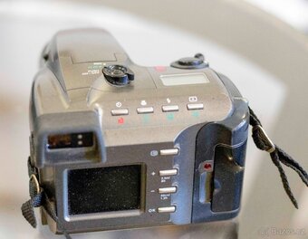 Olympus Camedia 1400-L - 2