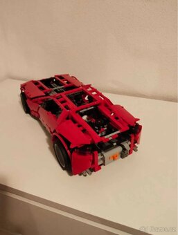 LEGO Technic 8070 Super car - 2