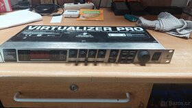 Behringer Virtualizer - 2