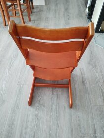 Prodám rostoucí židli Jitro - 2