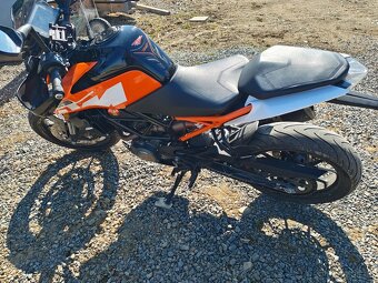 KTM Duke 125 - 2