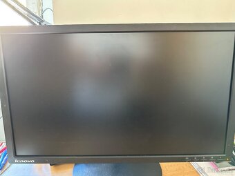 Monitory Lenovo ThinkVision T2324pa - 2