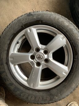 Alu kola Toyota 5x114,3 R17 + pneu 225/65 r17 - 2